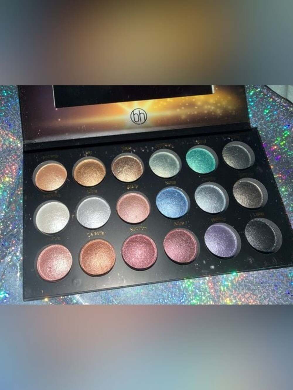 NEW BH Cosmetics 18 Shimmer Eyeshadow Palette - Multicolor HARD TO FIND